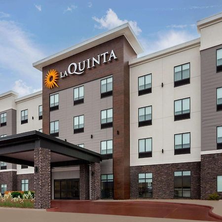 La Quinta Inn & Suites By Wyndham Coralville Iowa City Bagian luar foto